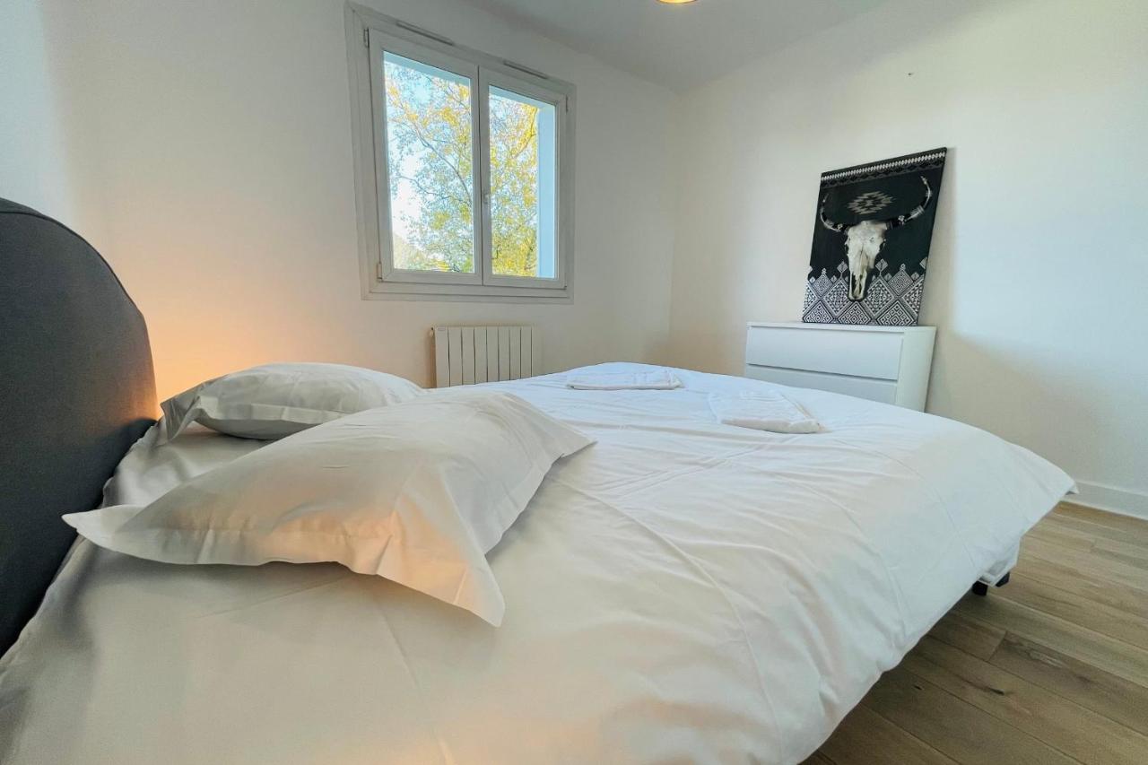 The House Of The Green Way A Charming Pied-A-Terre For Your Walks In Toura Joue-les-Tours Exterior photo